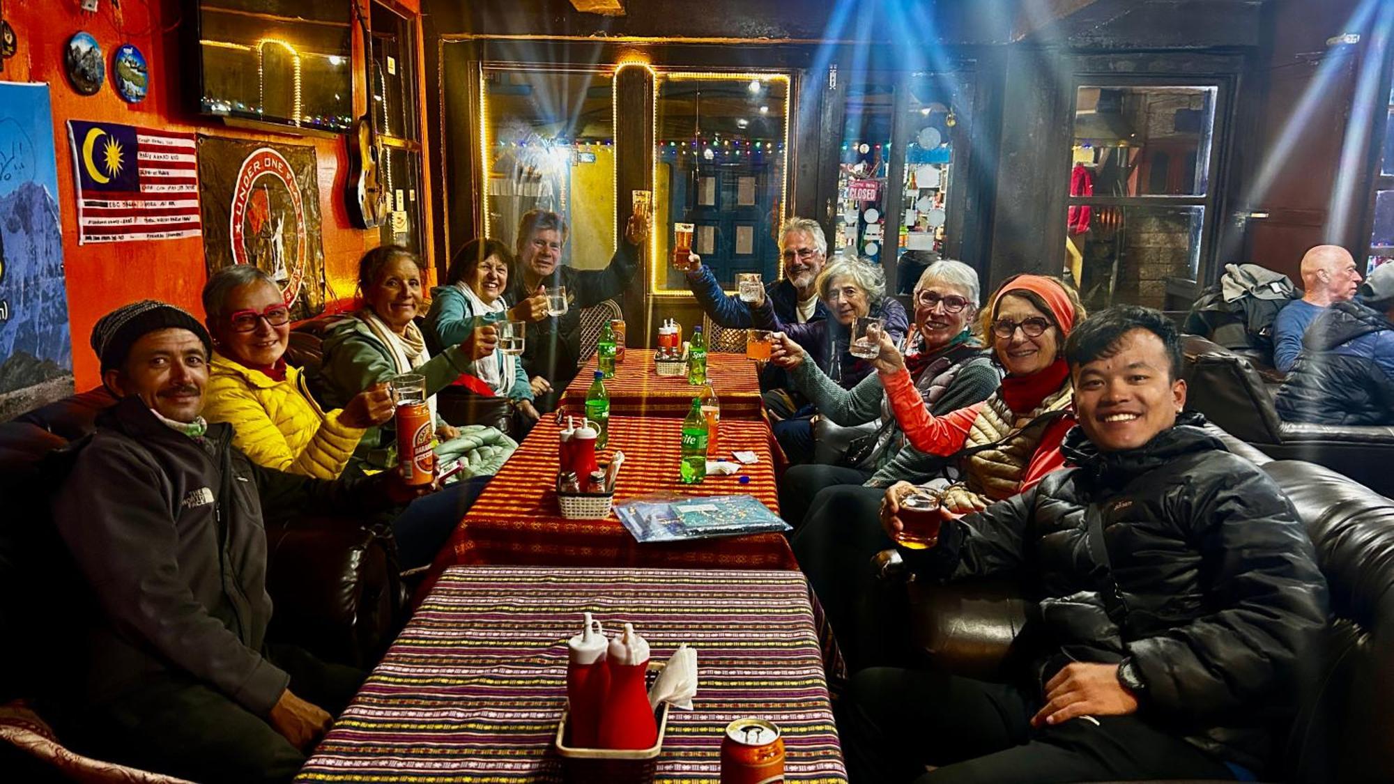 Lama Hotel - Cafe De Himalaya Lukla Luaran gambar